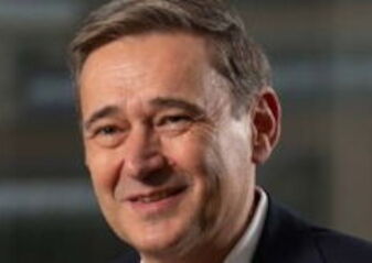 Porträtfoto Peter Vanacker