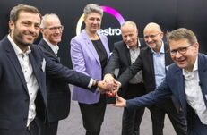 Von links nach rechts: Dr. Lennart Sandbrink, Dr. Bastian Mahr, Monique Buch, Dr. Michael Traving, Dr. Markus Dugal, Dr. Thomas Braig